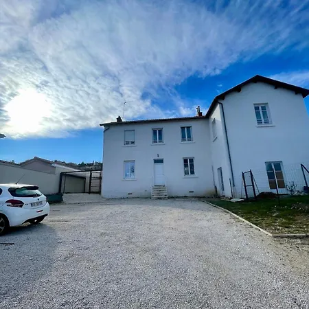 Le Petit Yvours, * Irigny